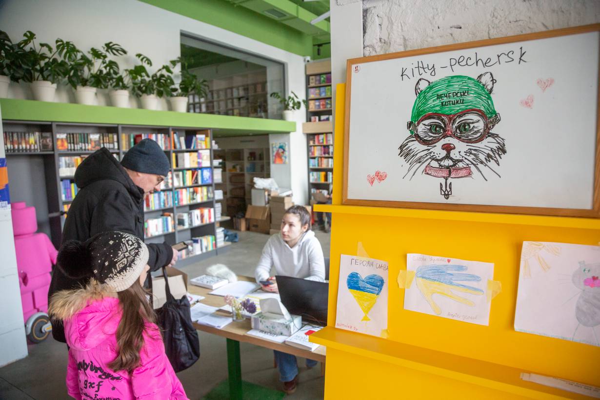 Печерські котики. Як працюють київські волонтери