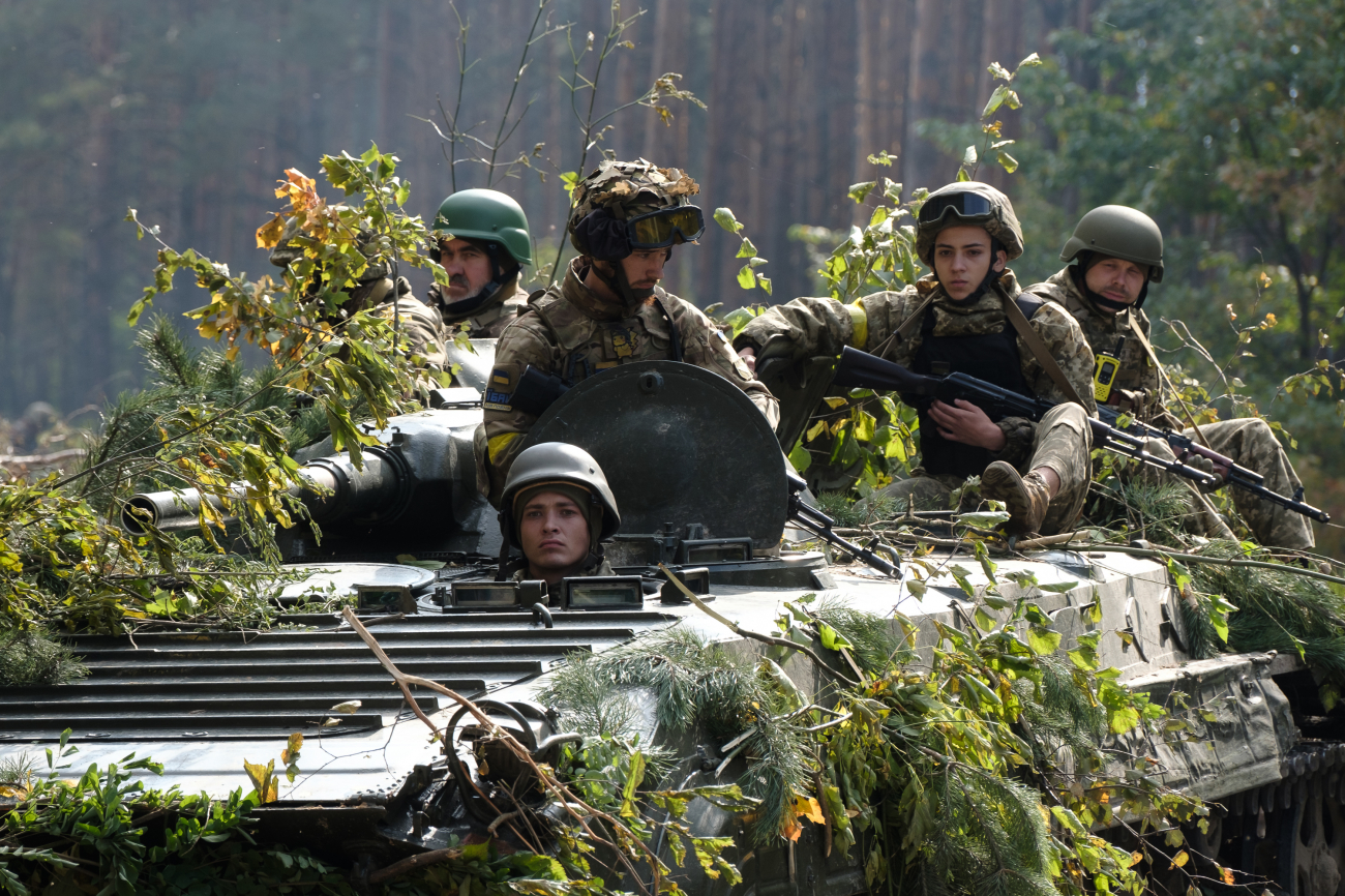Що робити, якщо військовий не виходить на зв'язок: поради Міноборони