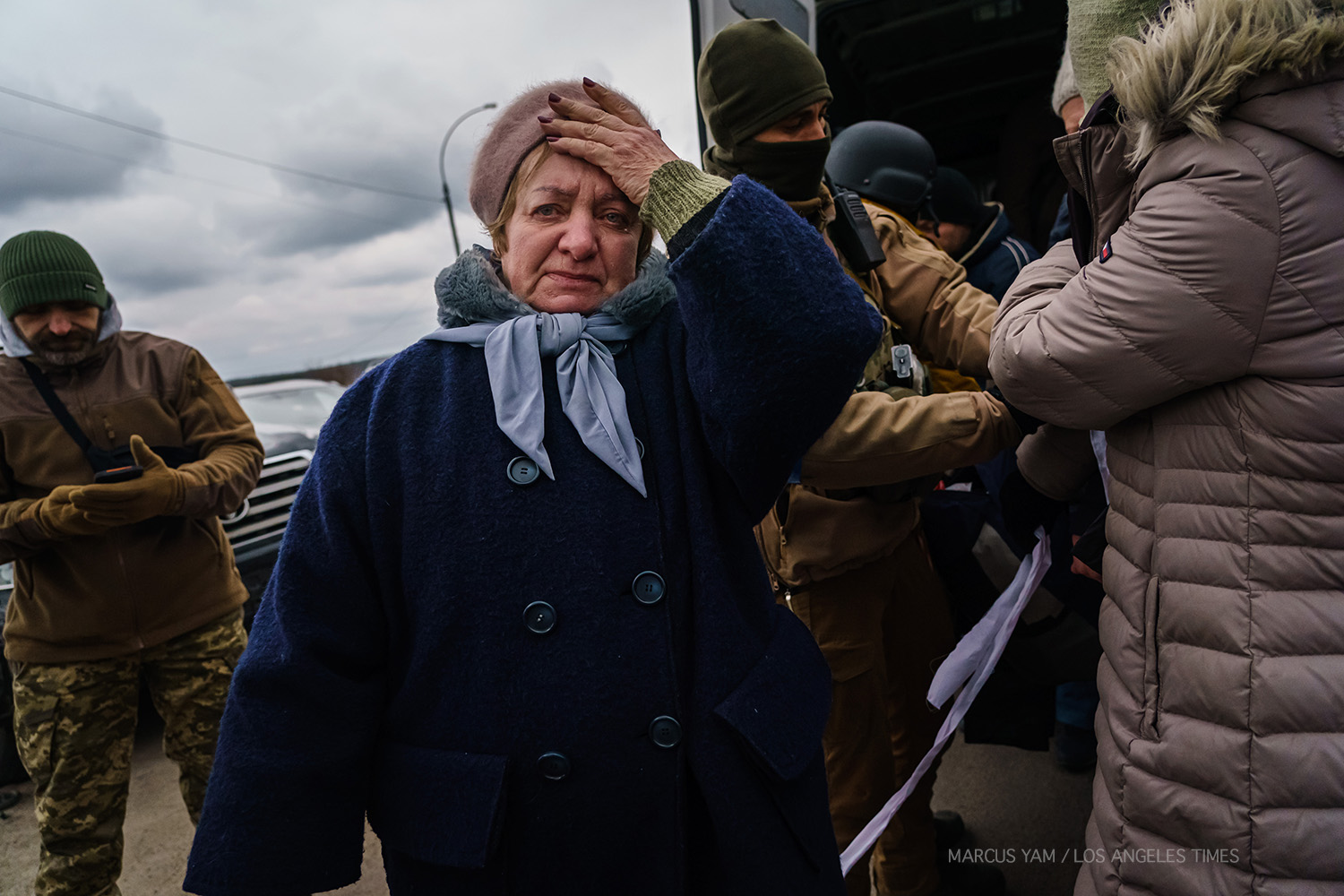 Это фото из Ирпеня прямо сейчас облетает весь мир и трогает людей до слез