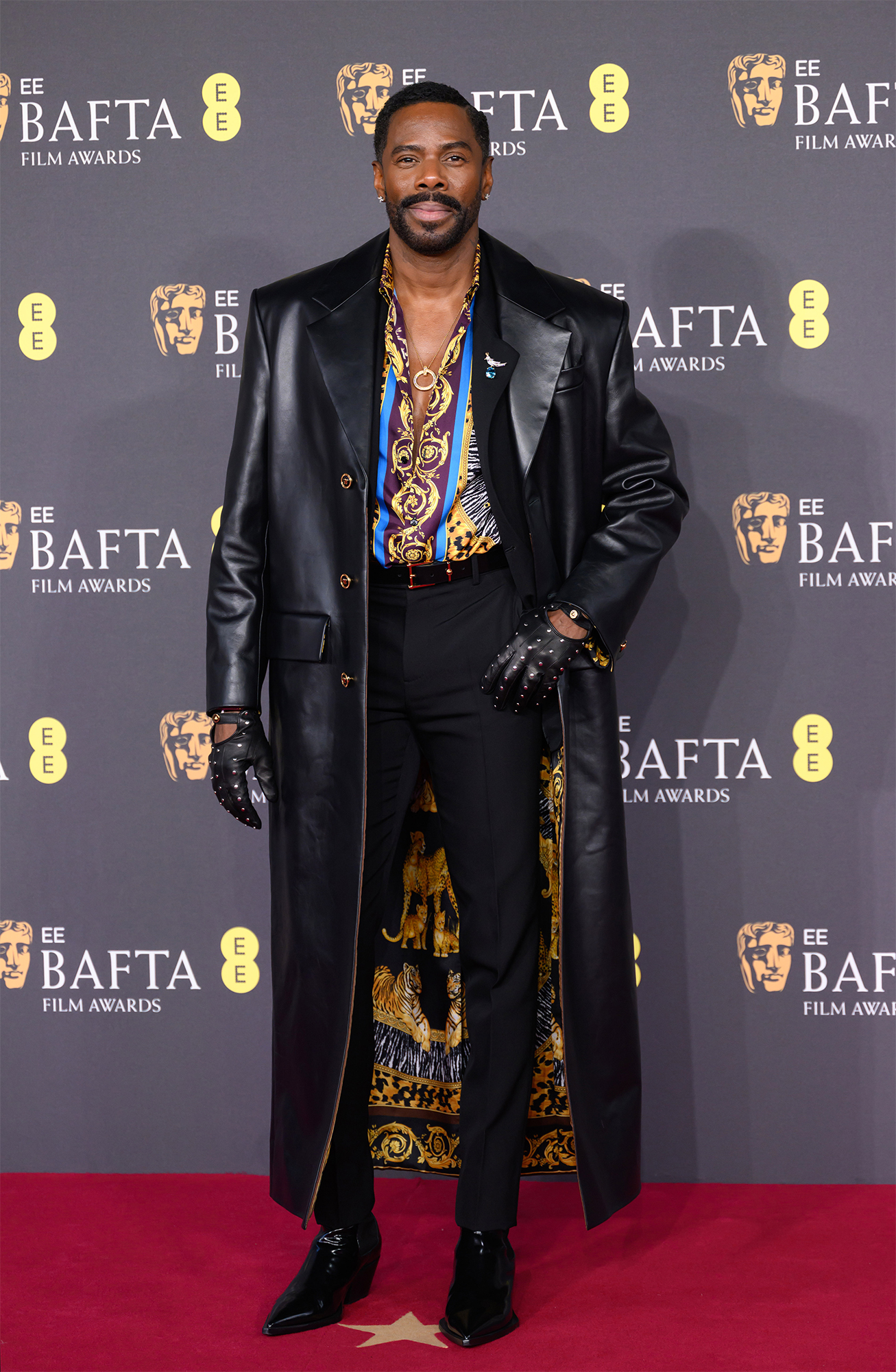 Лучшие образы звезд на красной дорожке BAFTA-2025 (фото)