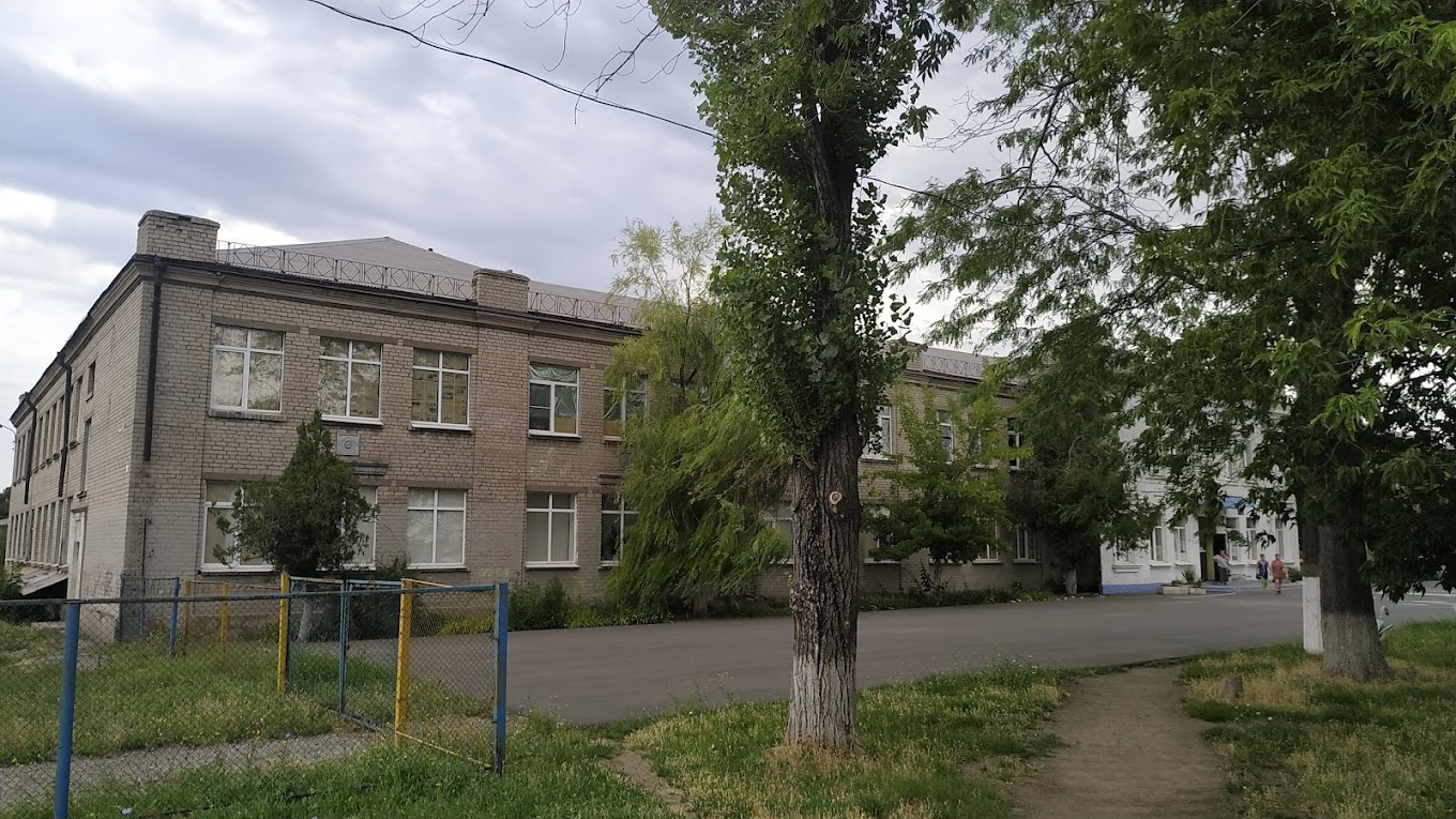 "Теперь все уничтожено". В сети показали новое кадры руин из оккупированного Мариуполя