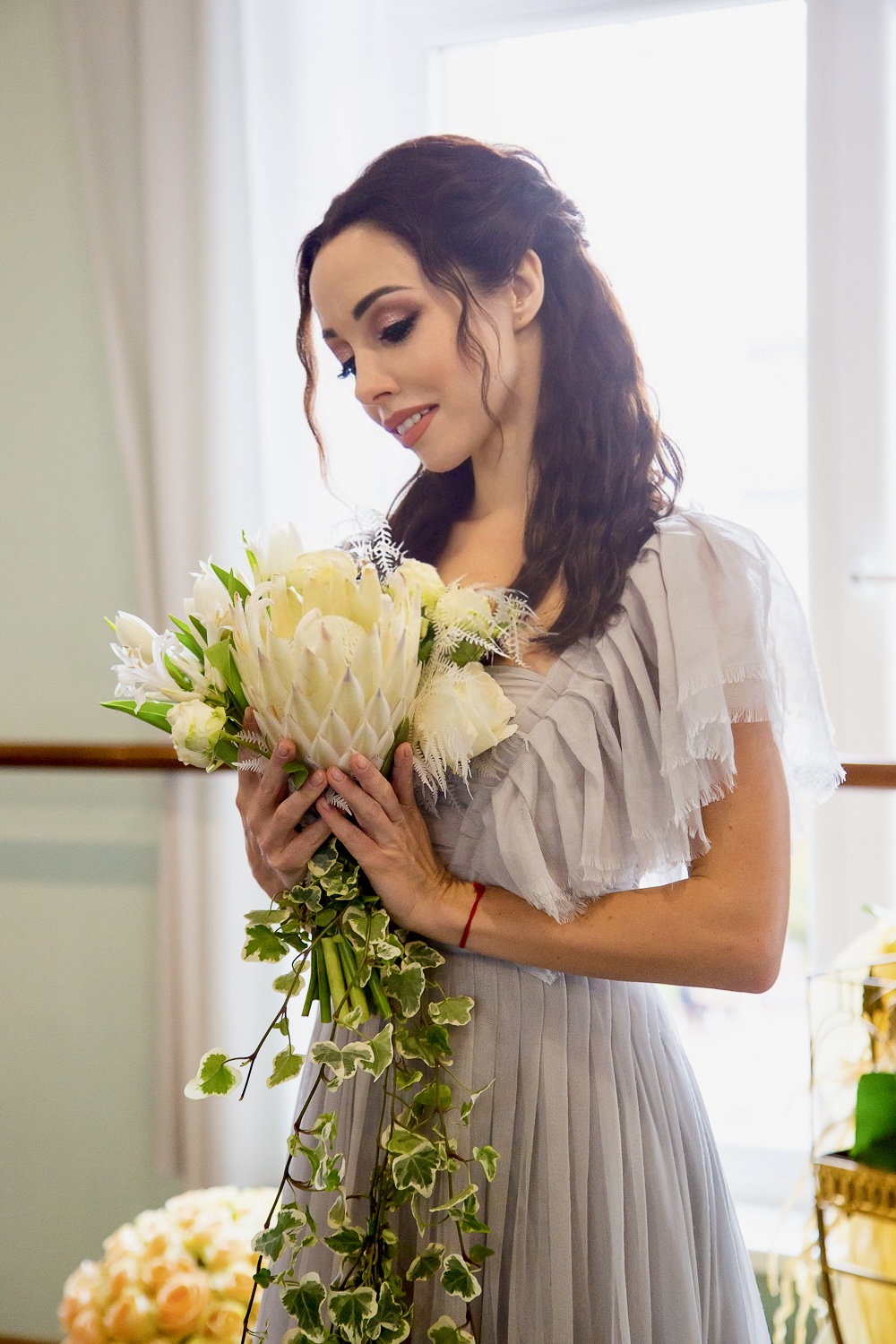 Екатерина Кухар покорила романтичным фотосетом и раскрыла их с мужем традиции на День влюбленных