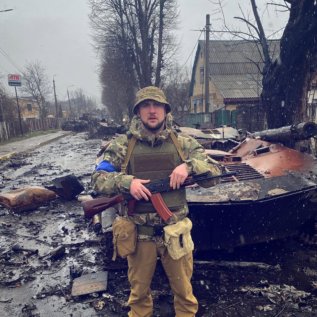 Репер-воїн Ярмак пояснив, чому чоловіки з відстрочкою не соромляться відпочивати
