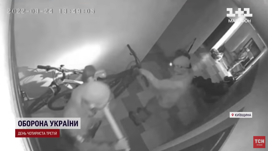 Жители Ирпеня самостоятельно почти с нуля восстановили 18-этажку. Смотрите, как было и как стало