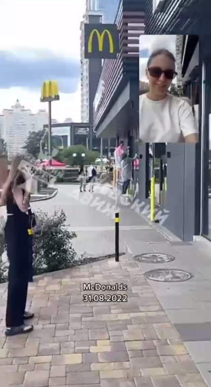 В Киеве рестораны McDonald's активно готовят к открытию: где и когда заработают "маки"