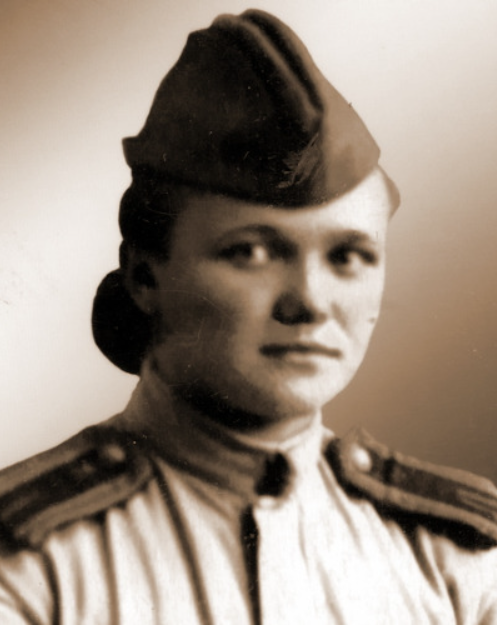 98-летняя легендарная ветеран собралась снова на фронт - защищать Украину от очередных оккупантов