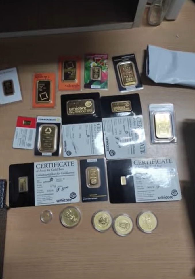 Золото, мільйони готівки та картина в образі Муссоліні: новий поворот в історії з обшуком у Киви (оновлено)