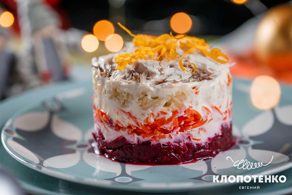 Клопотенко розповів, як приготувати бомбезну "Шубу": інгредієнт, який міняє все