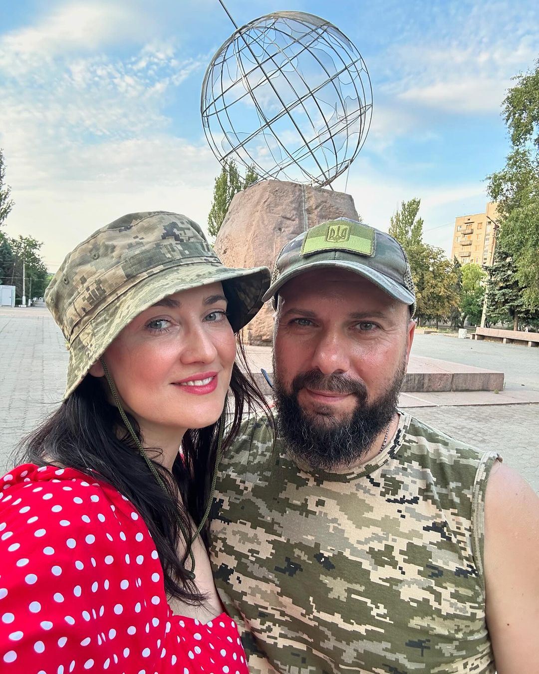 "Мечтаю повторить": Витвицкая в 1000-й день войны показалась со своим любимым-военным