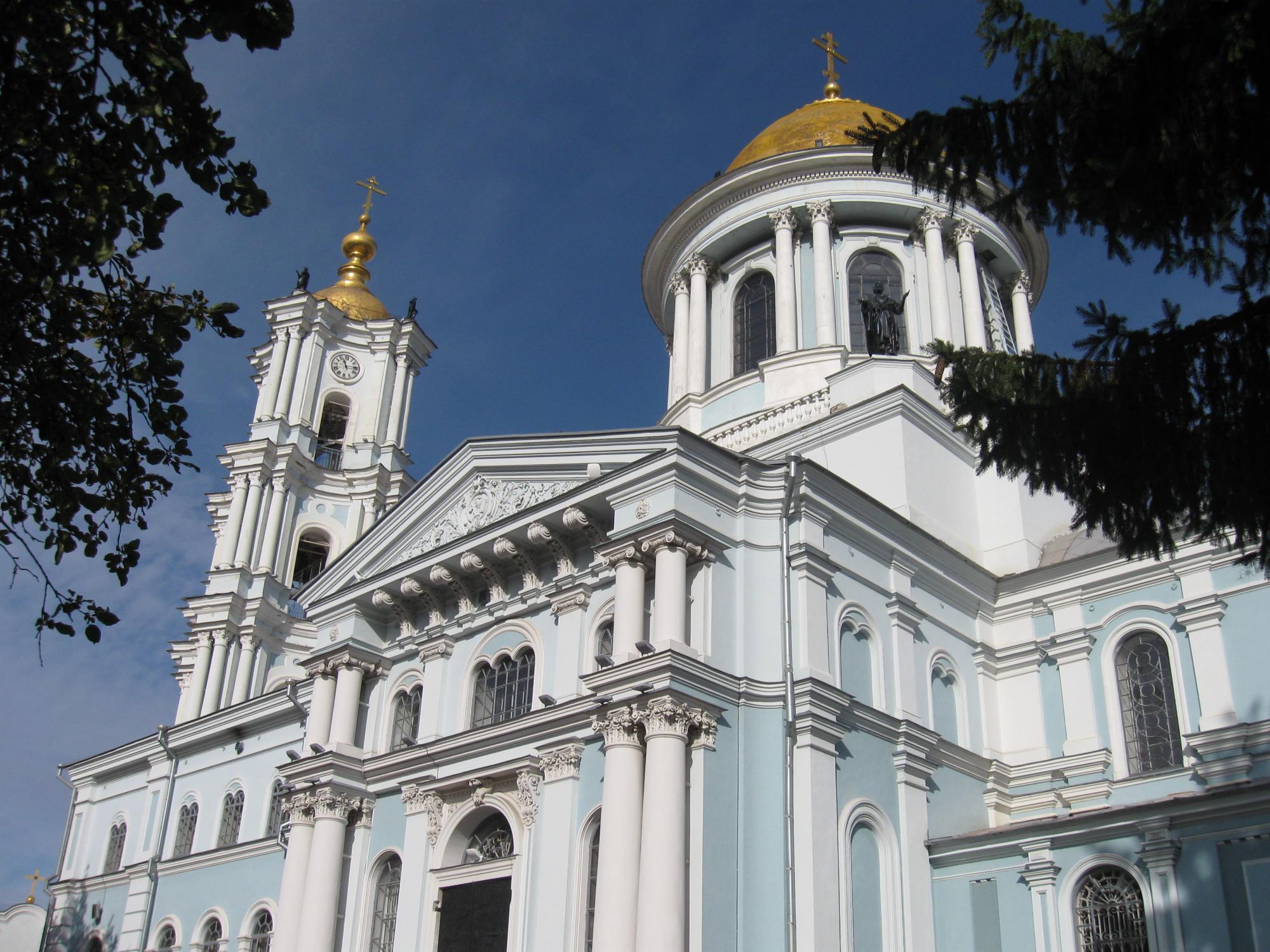 Неземна краса. 5 найбільших і найвеличніших храмів України (фото)