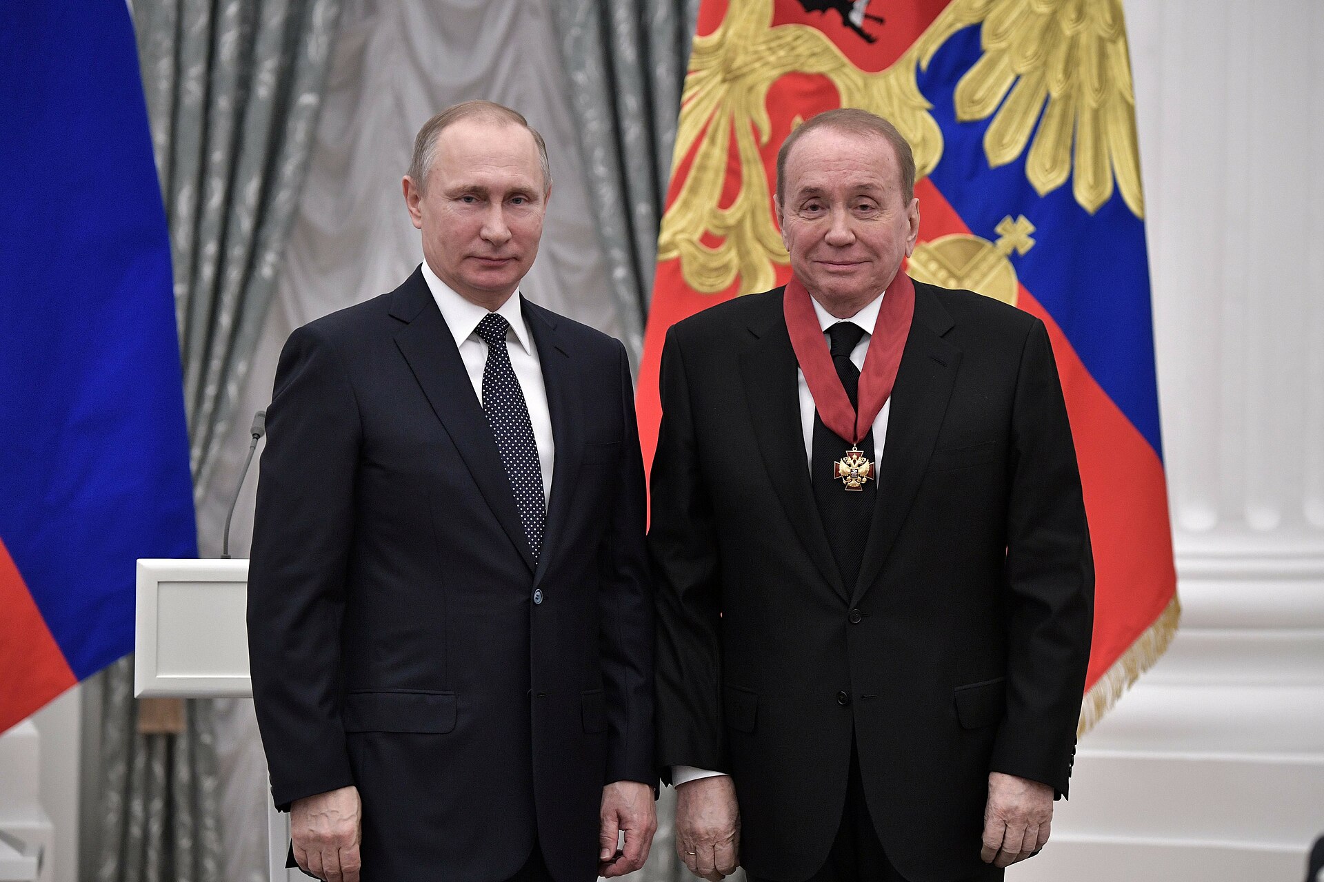 Умер Александр Масляков