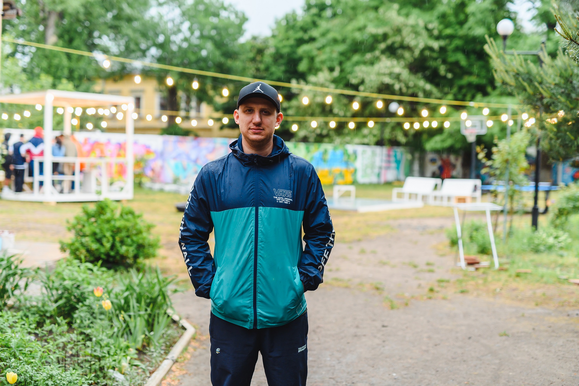 Хто і як живе у прихистку Urban Camp, який створили чемпіони вуличних культур із Харкова (фоторепортаж)