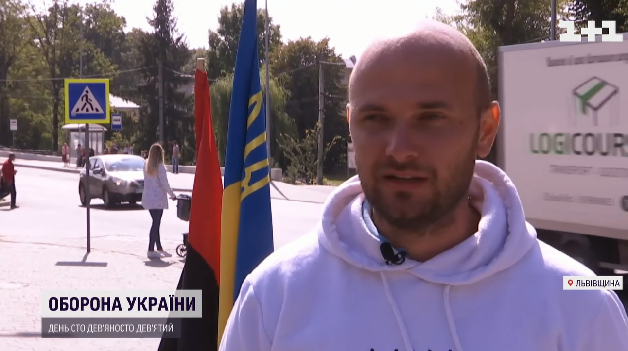 8-річний українець співом менш ніж за місяць зібрав півмільйона гривень для ЗСУ