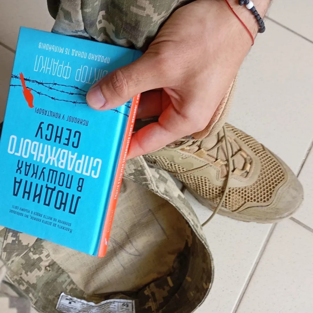 "Жестко мобилизовали". Певец Никита Ломакин показался в форме и рассказал, куда исчез