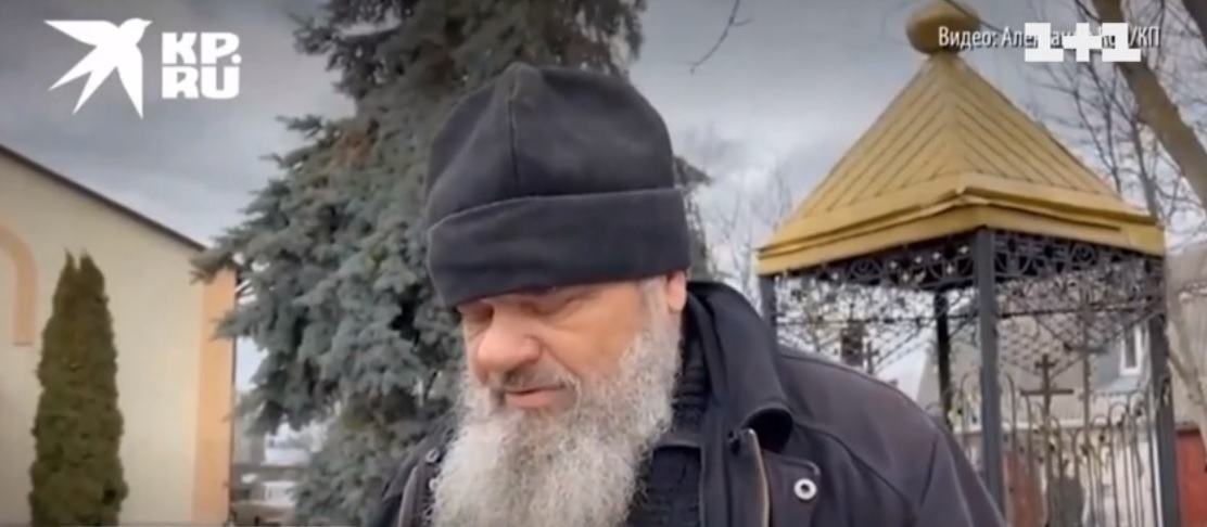 Викрадали людей і тримали волонтерів у підвалах: в Україні батюшки УПЦ МП прислуговували окупантам