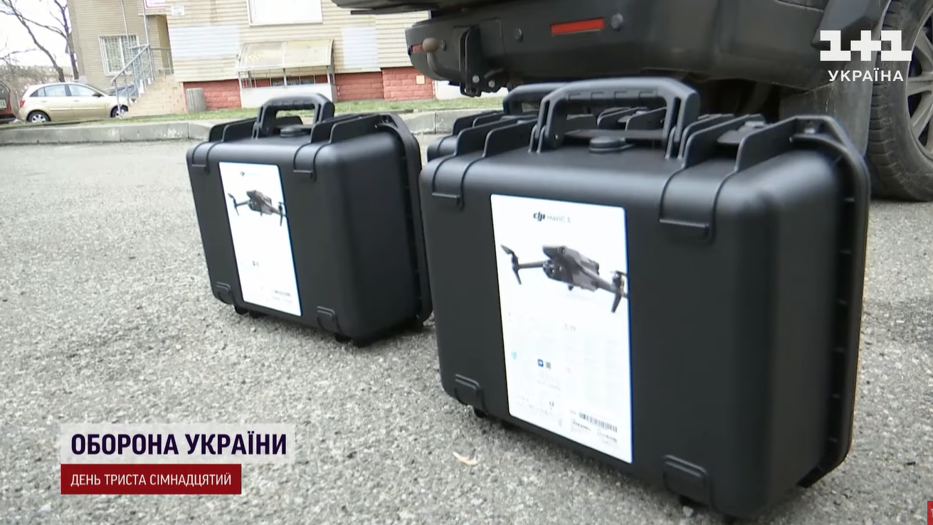 "Пишаємося такими людьми": матір загиблого військового передала мільйон гривень для ЗСУ