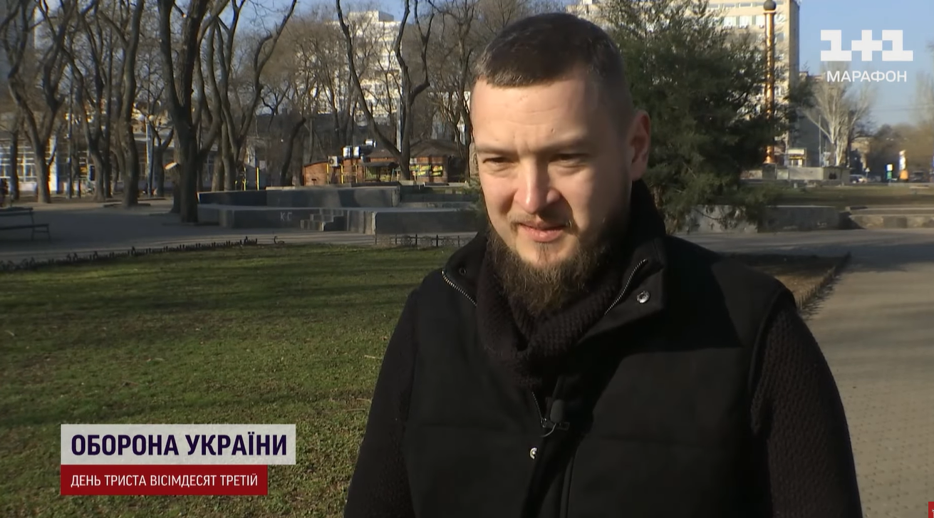 Допомагають вистояти у самому "пеклі": українські пенсіонери відправляють ЗСУ особливі подарунки