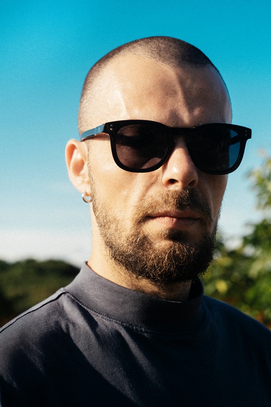 Відомий співак пояснив, куди українці повинні спрямовувати всю енергію