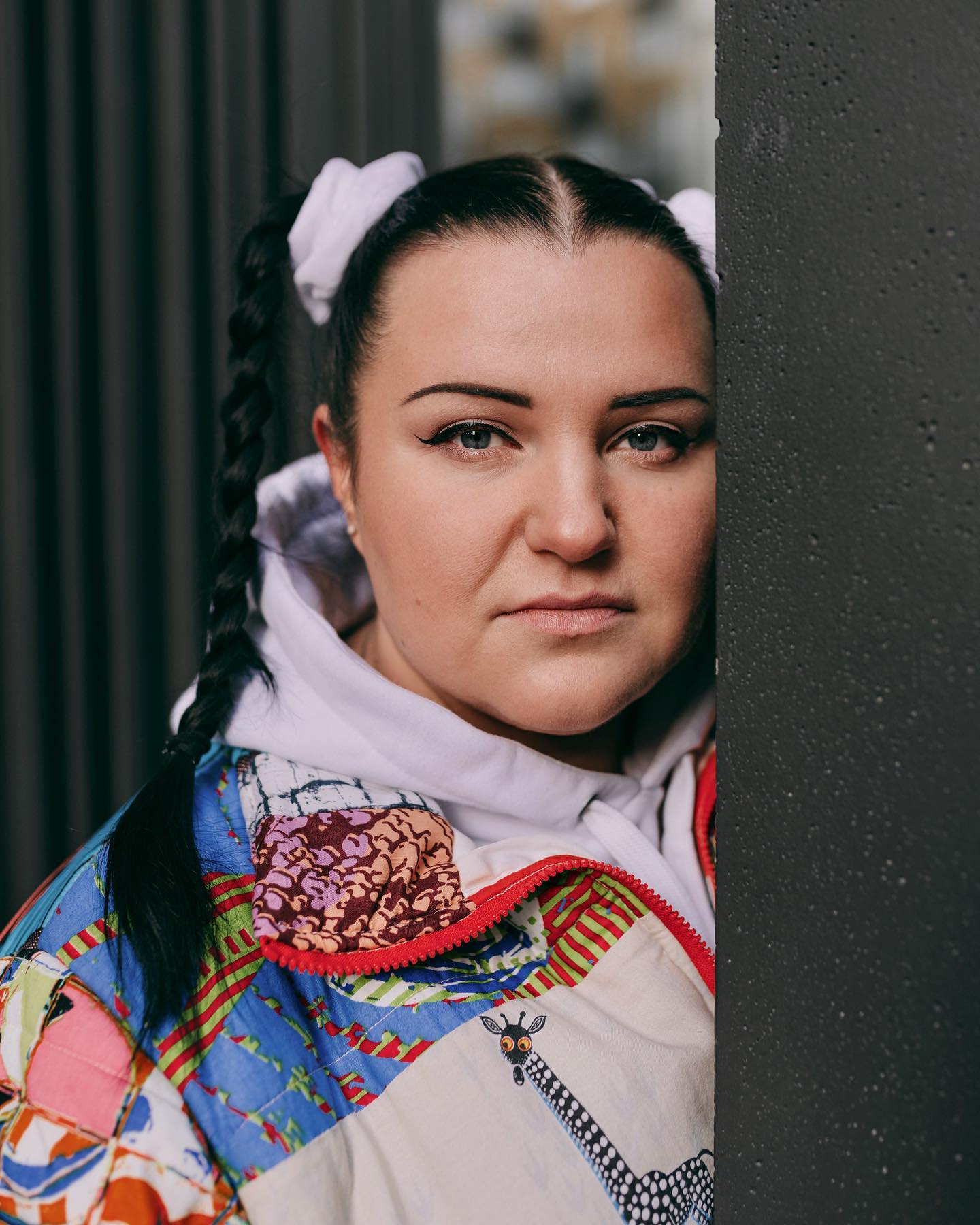 Работала коллектором и имела скандальный псевдоним: какой была жизнь Alyona Alyona до популярности