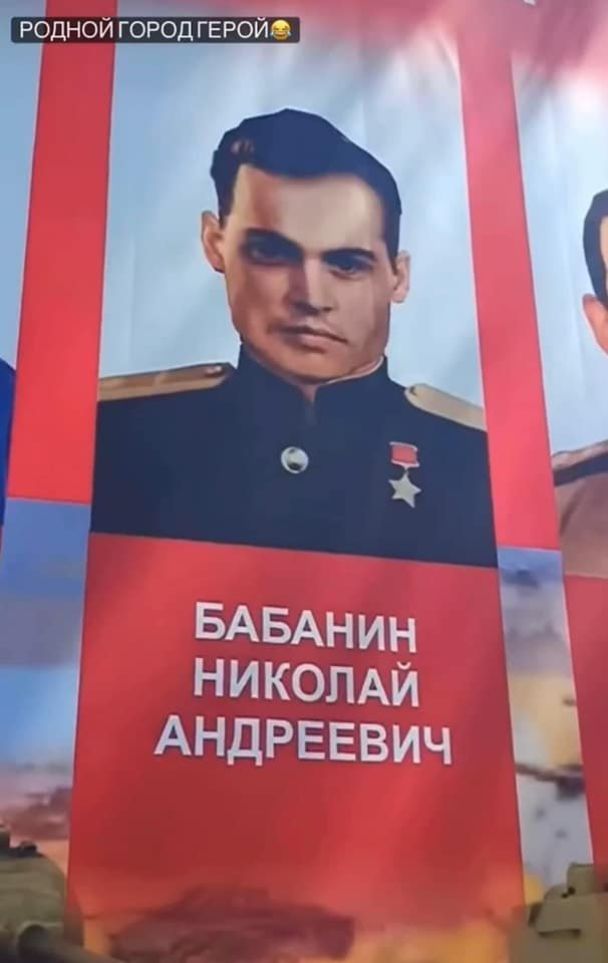 370 тысяч и "герой Донбасса". Почему россияне так хотят Джонни Деппа, хотя он их презирает