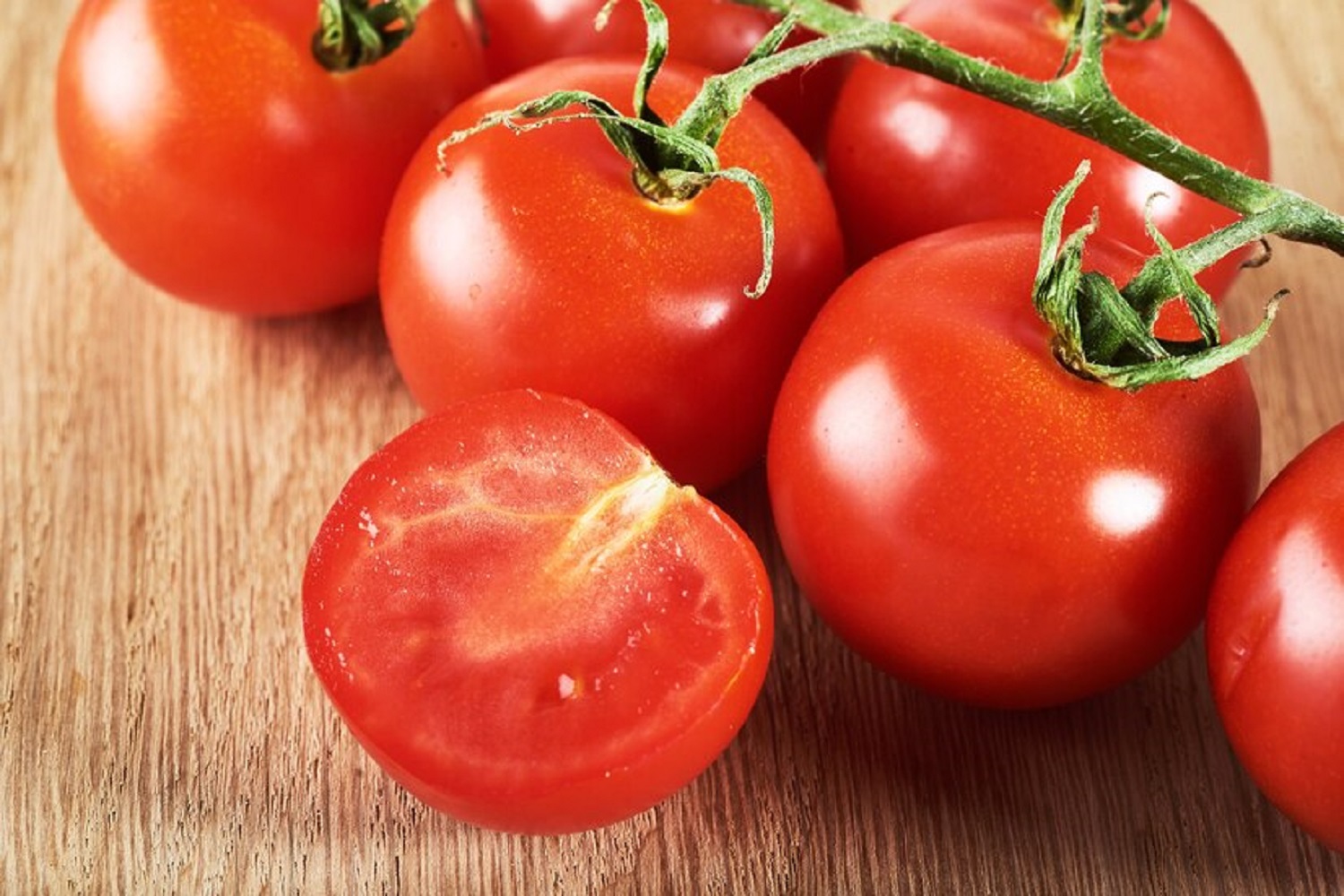 Не зберігайте ці продукти в холодильнику: яку їжу псує холод