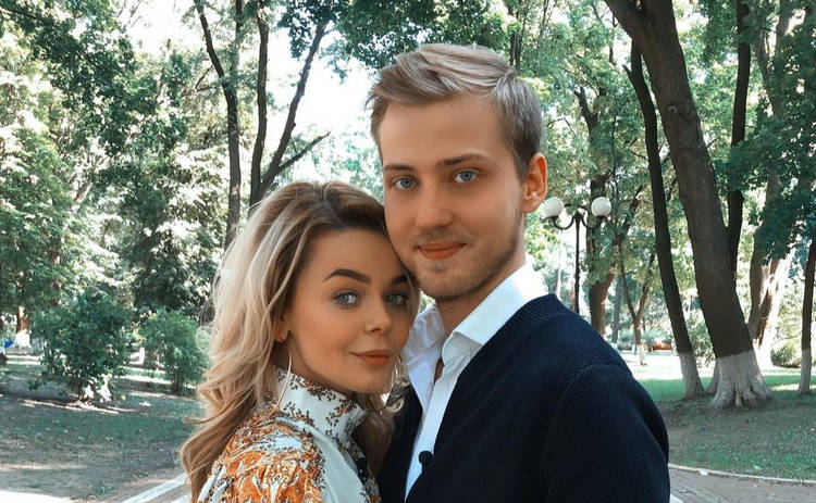 Аліна Гросу натякнула, чому розлучилася з чоловіком-бізнесменом