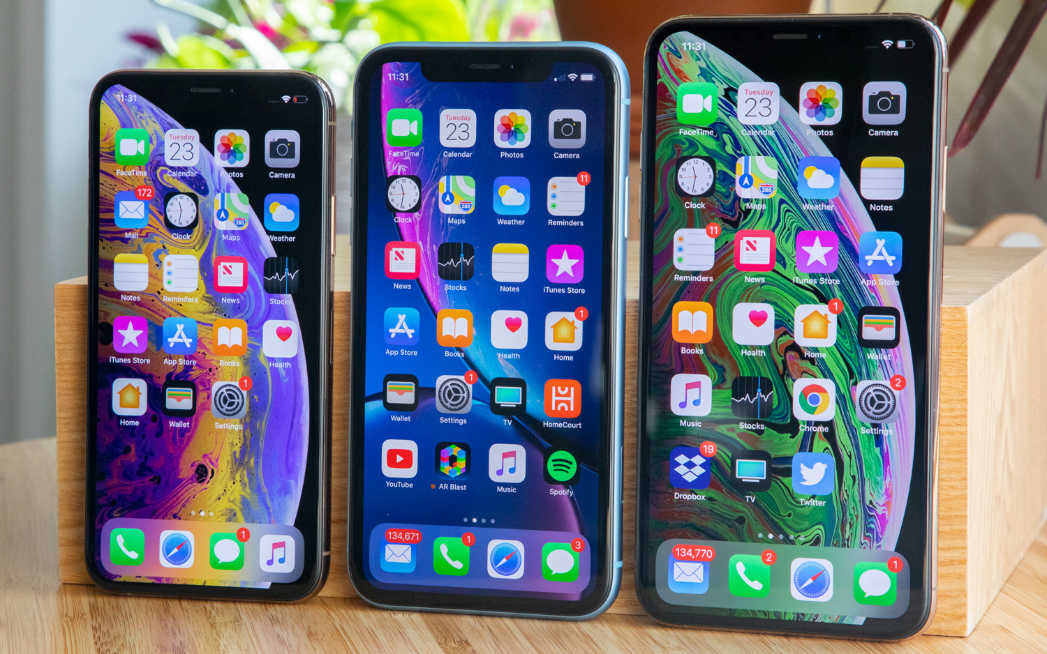 Історія iPhone: еволюція "яблучного" смартфона з 2007 року до сьогодні