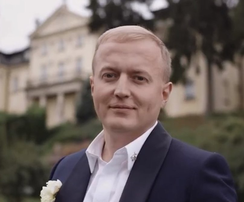 Торт за 100 тисяч, зірки і веселощі. Екс-прокурор і працівниця ДБР відгуляли "елітне" весілля (відео)