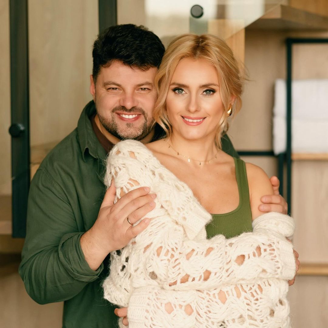 Ирина Федишин записала эмоциональное видео из-за "большого количества звонков от военных"
