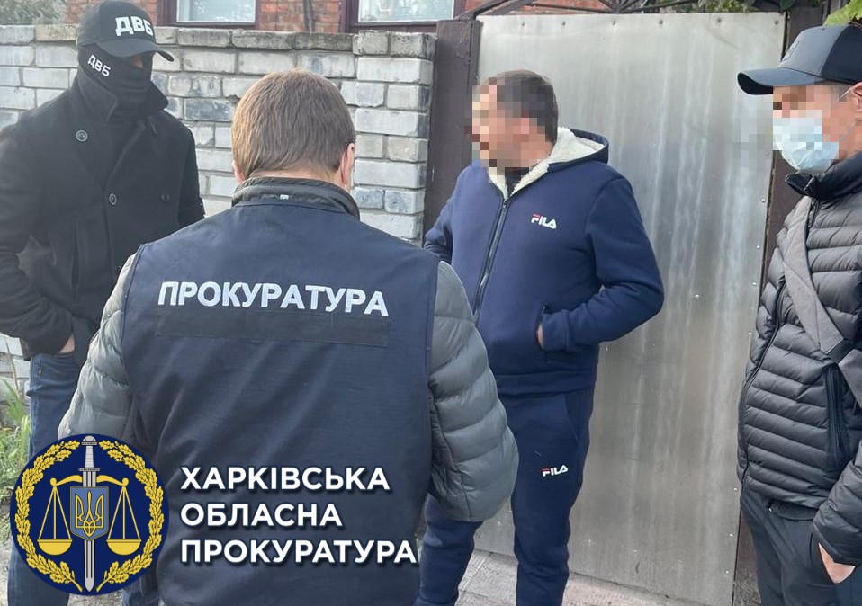 У Харкові поліцейські змусили "гостя з Росії" взяти кредит, щоб заплатити їм хабар (ФОТО)