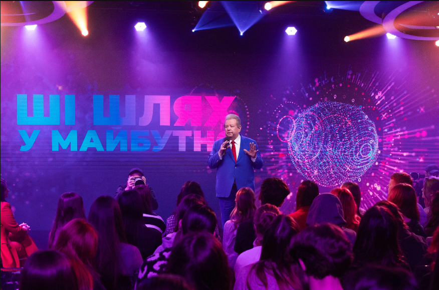 Ера ШІ починається в Університеті культури, - Поплавський