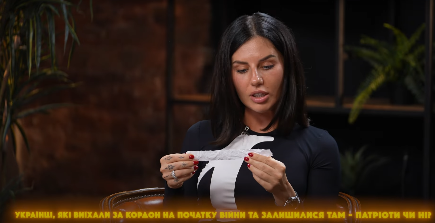 "Їхали б до Польщі". Скандальна Алхім посперечалася з Волошиним через патріотизм та українців (відео)