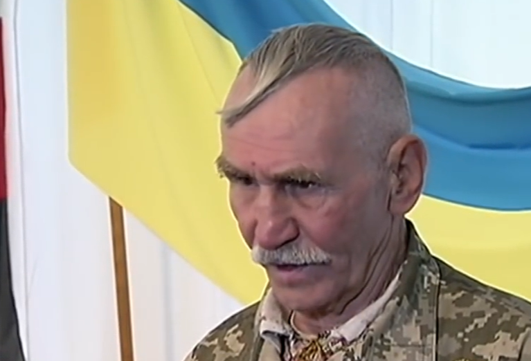Шпагат, скалолазание и киберспорт: украинские пенсионеры, которые установили невероятные рекорды в 70+