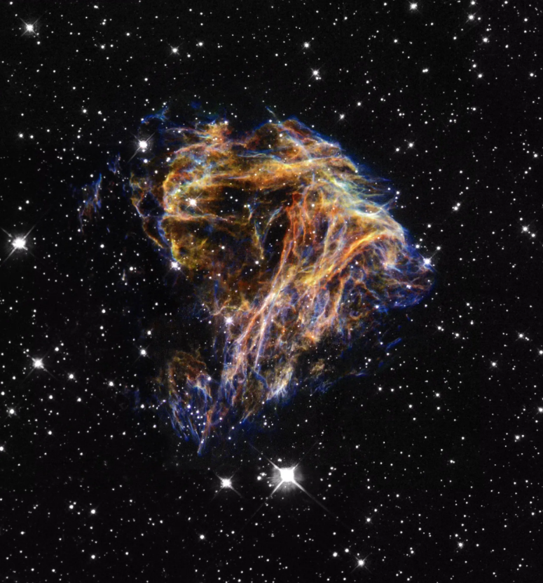 Феєрверк у космосі? NASA показало унікальний знімок зоряного вибуху