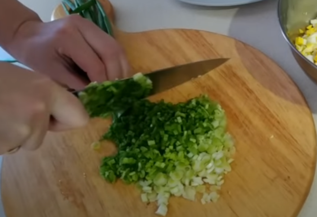 Пирожки с луком и яйцом по рецепту наших бабушек: как готовить вкуснятину