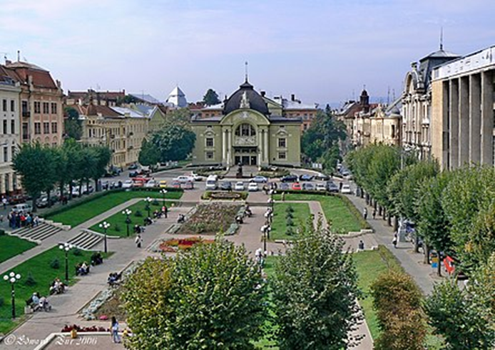 7 родзинок Чернівців, які обов'язково потрібно побачити. Куди піти у першу чергу