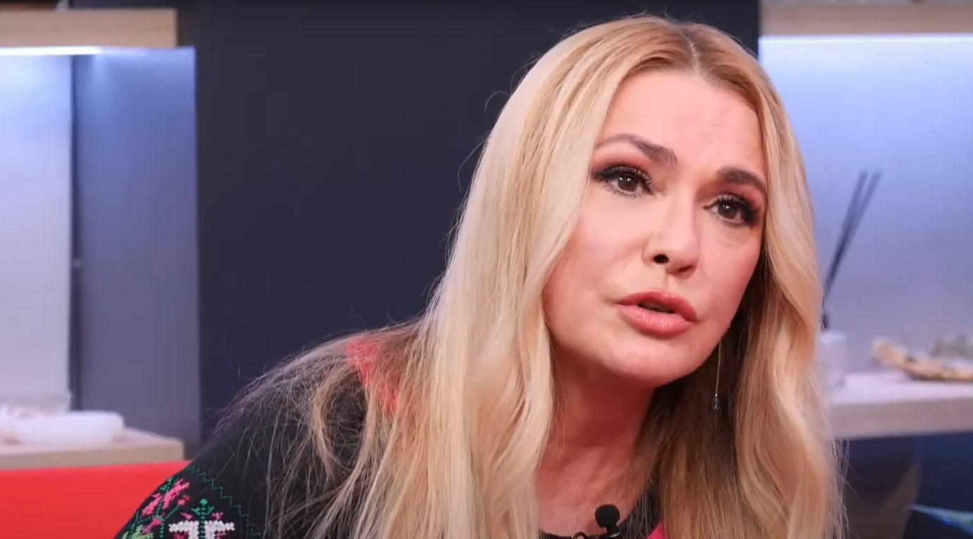 "Правда страшнее": Сумская оправдала живущую в РФ дочь после скандальных заявлений племянника