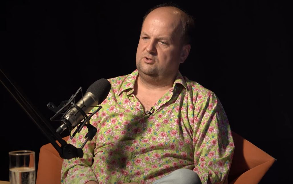 "Пусть не обижаются": Виктор Бронюк прямо сказал, что думает о брони для артистов