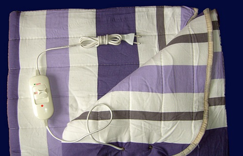 Електропростирадло на зиму: як правильно вибрати цей корисний гаджет