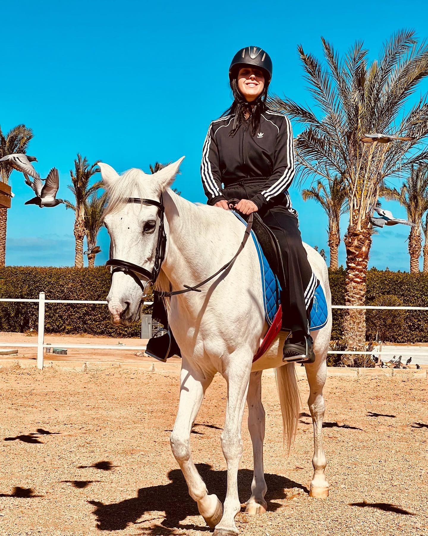 Утром - кофта, в обед купальник: Джамала рассказала о зимнем отдыхе в Египте и умилила семейными фото