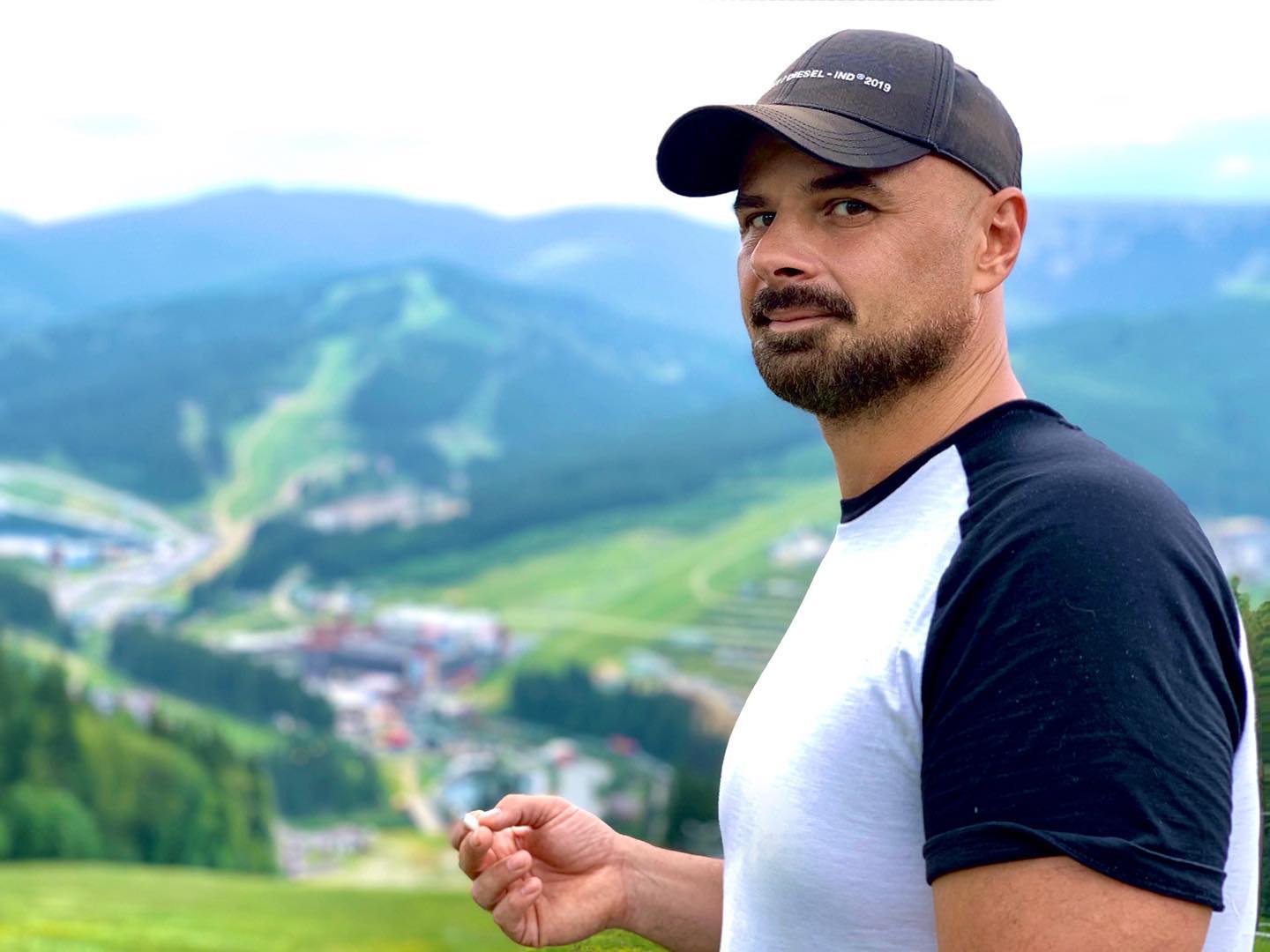 Український актор пояснив, чому його не взяли на фронт
