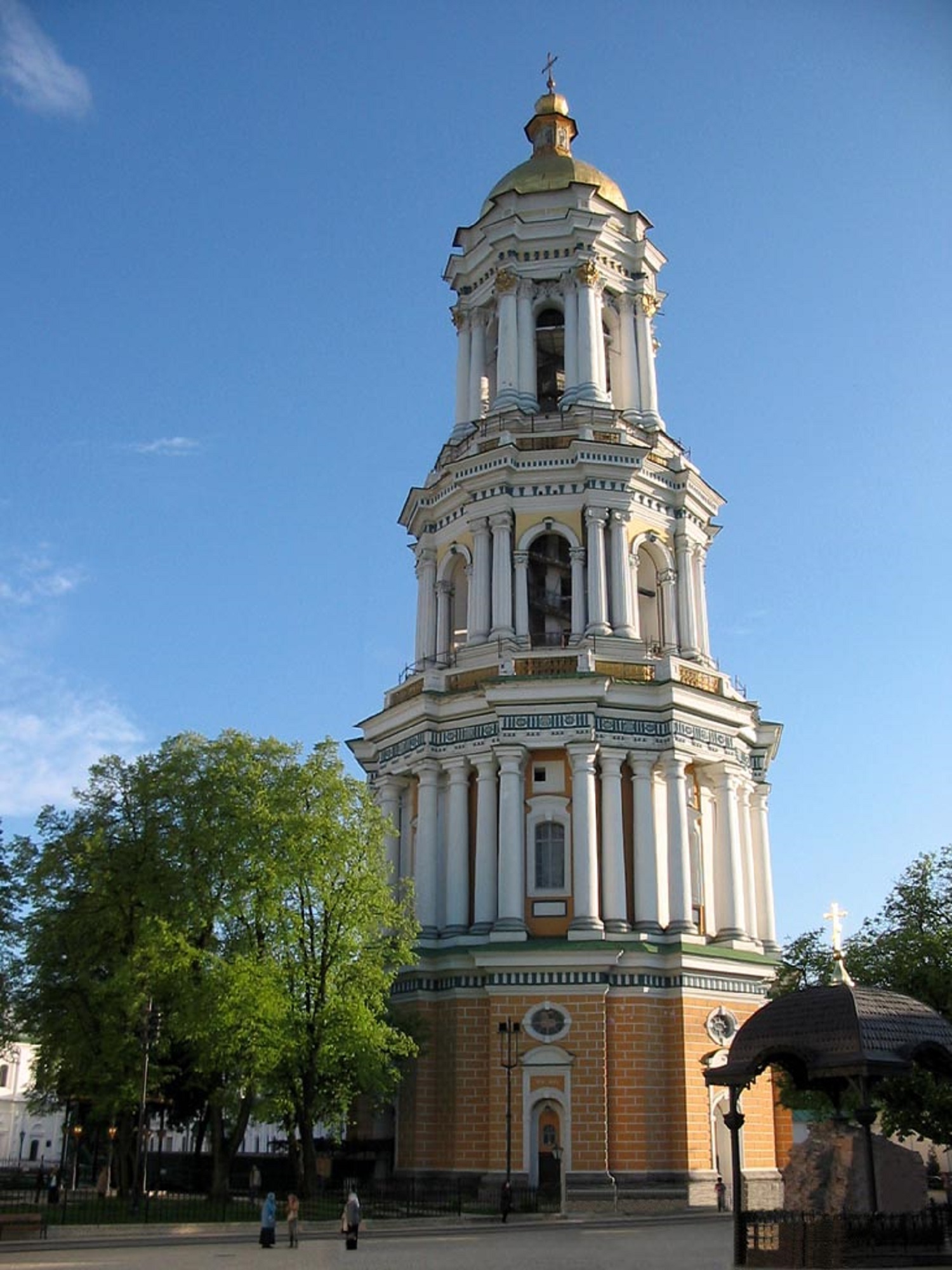 Неземна краса. 5 найбільших і найвеличніших храмів України (фото)