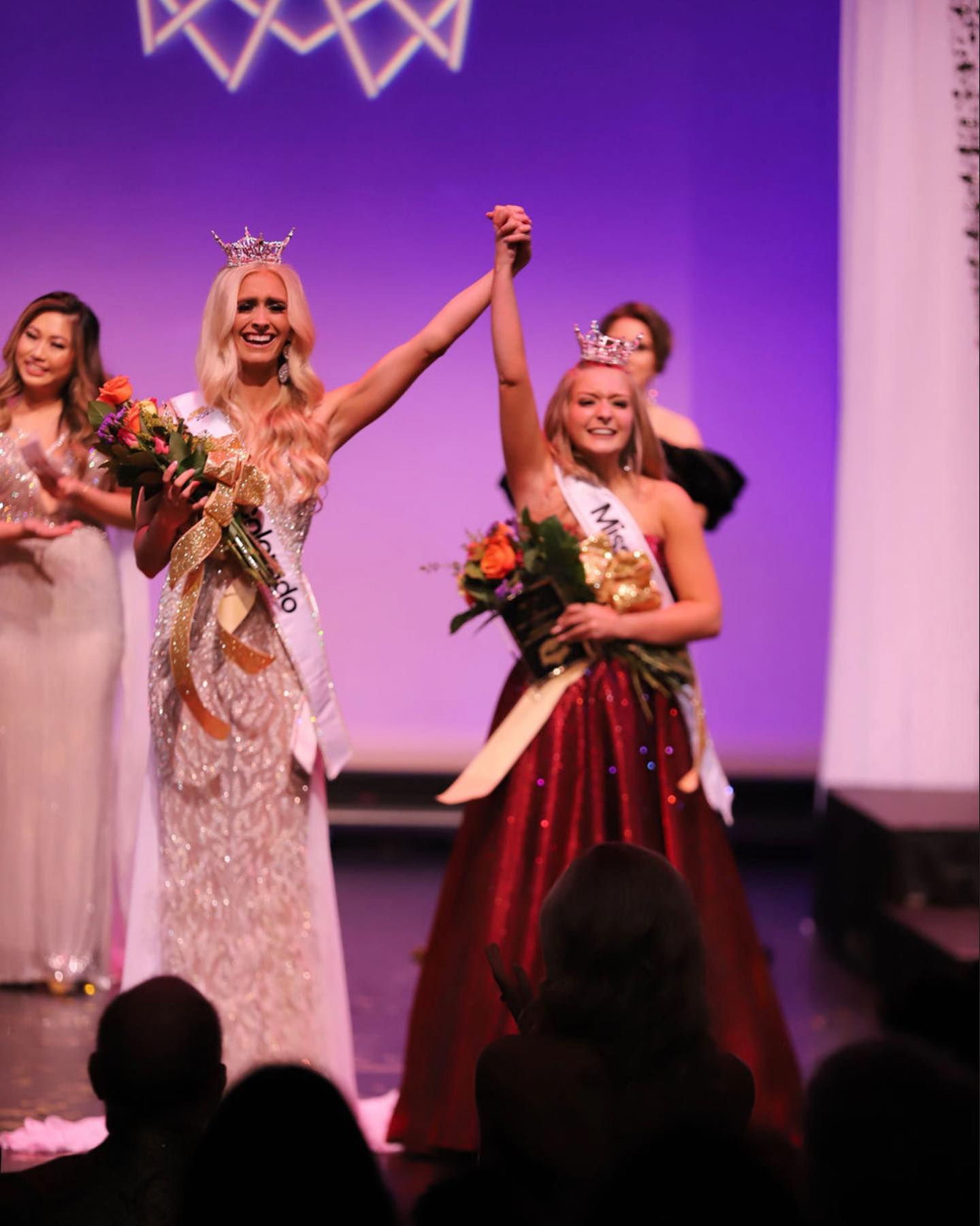 Мисс Америка 2024: кто завоевал титул первой красавицы США (фото)