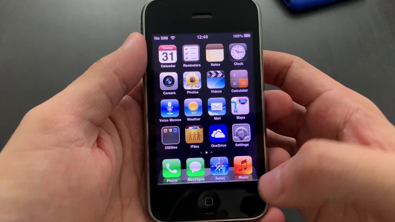 Історія iPhone: еволюція "яблучного" смартфона з 2007 року до сьогодні