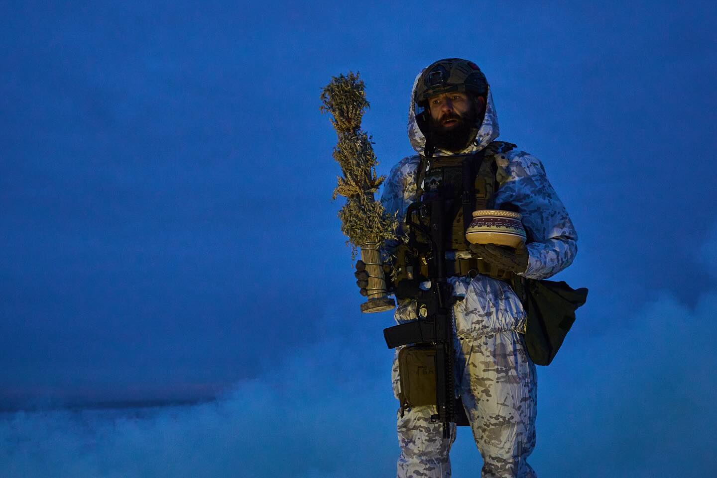 "Помните о тех, кто в окопах". Военный показал щемящий фотопроект с защитниками к Рождеству