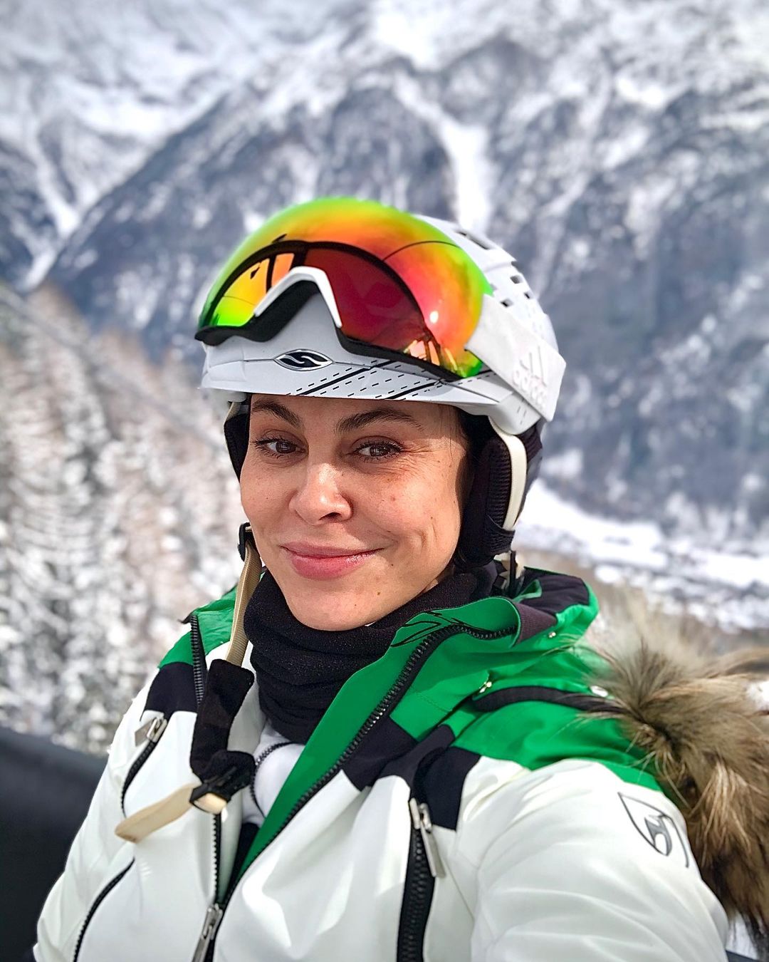 Наповнена красою: чим живе і як виглядає дружина Кличка сьогодні (фото)