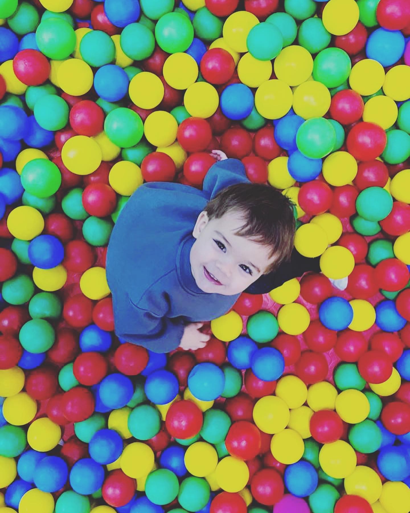 Почав падати пульс: ONUKA ледь не втратила сина при складних пологах