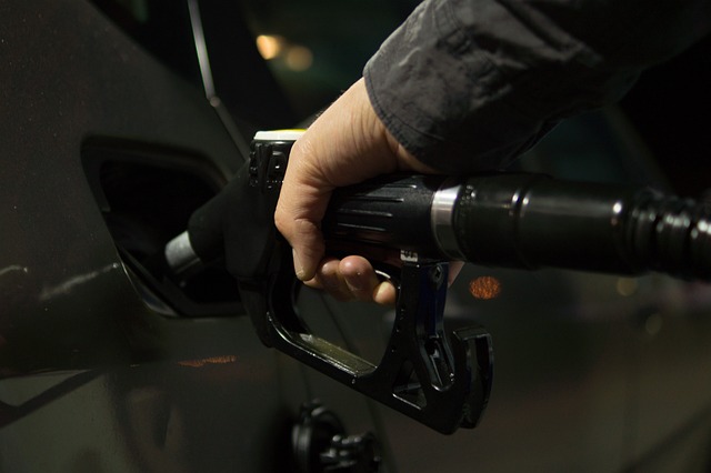 На украинских АЗС автогаз взлетел в цене: сколько сейчас стоит топливо