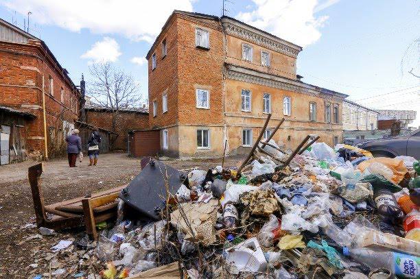 Тульська область РФ хоче "відбудовувати Маріуполь", поки самі туляки виживають у бараках (фото)