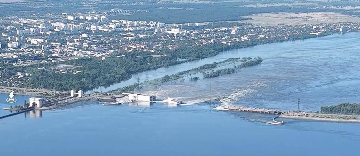 Отсутствие питьевой воды и вымирание животных. Какие последствия повлечет подрыв Каховской ГЭС